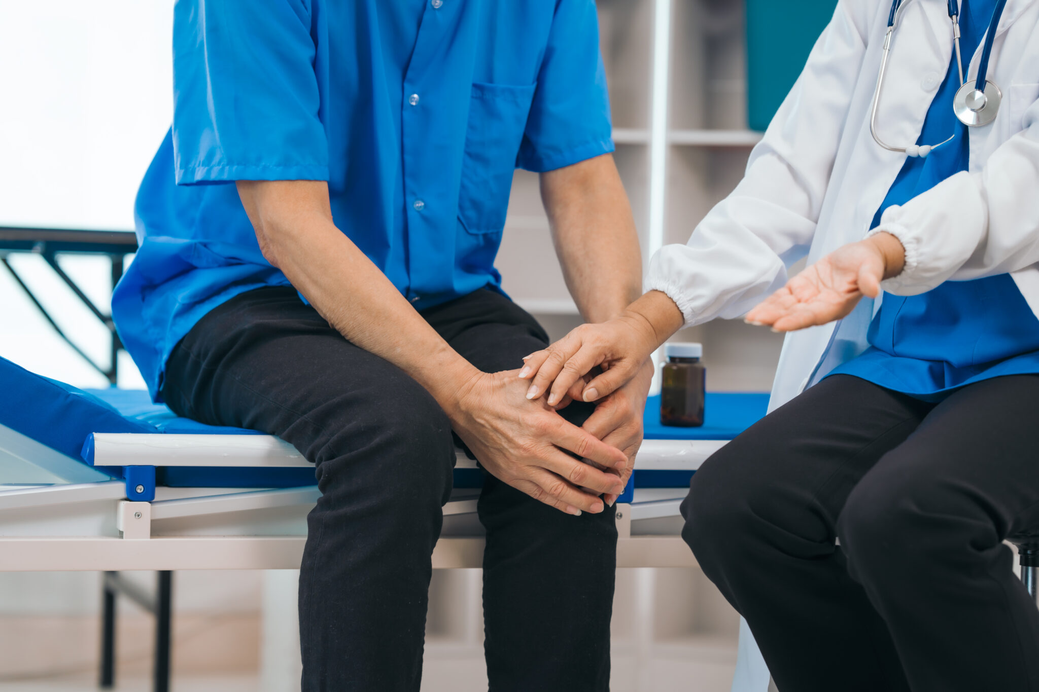 Regenerating Knee Joints with Stem Cell Therapy in Tijuana - CRC